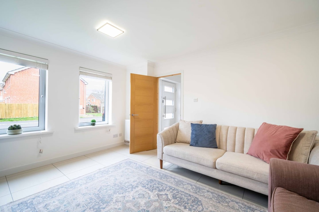 Cutters House*Sleeps 9*Groups*Contractors*Parking in 1 Cutter Close - Property image 23 - VivreStays