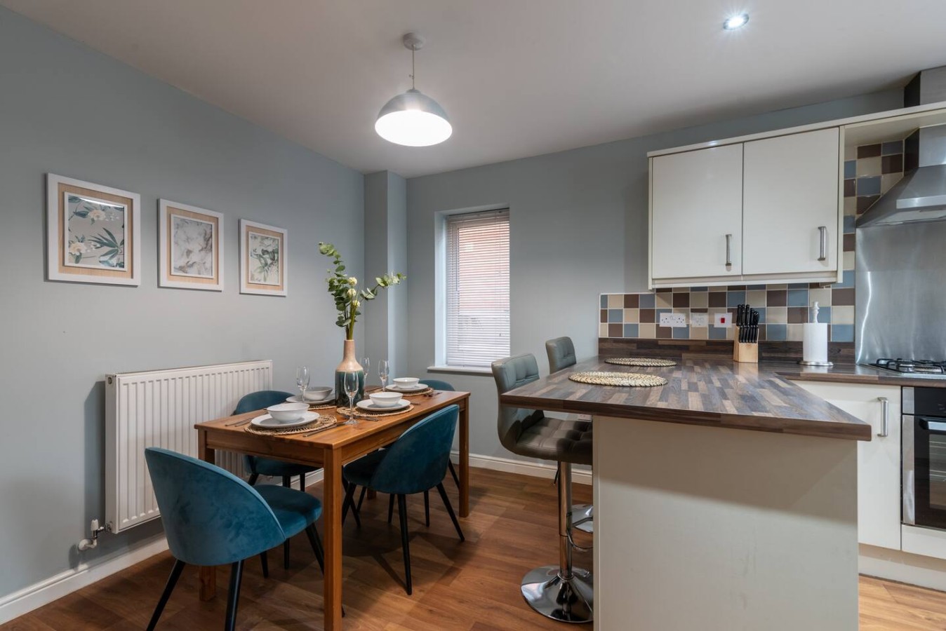 Mon Bank II* Contractors* Parking*Sleeps 5 in 73 Monmouth Castle Drive - Property image 10 - VivreStays