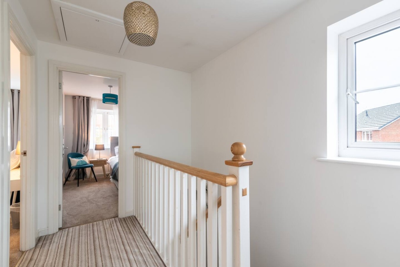 Mon Bank II* Contractors* Parking*Sleeps 5 in 73 Monmouth Castle Drive - Property image 8 - VivreStays