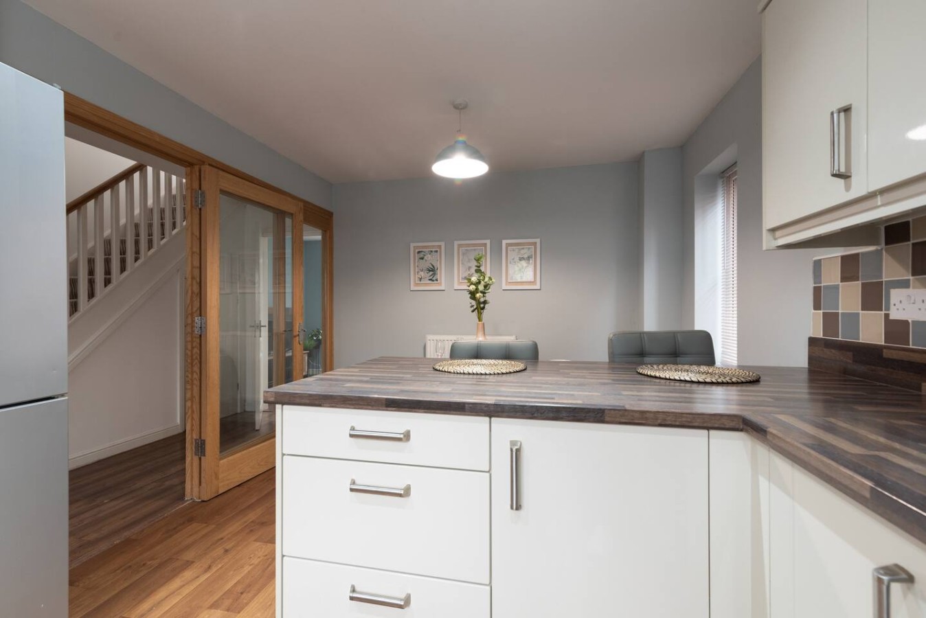 Mon Bank II* Contractors* Parking*Sleeps 5 in 73 Monmouth Castle Drive - Property image 26 - VivreStays