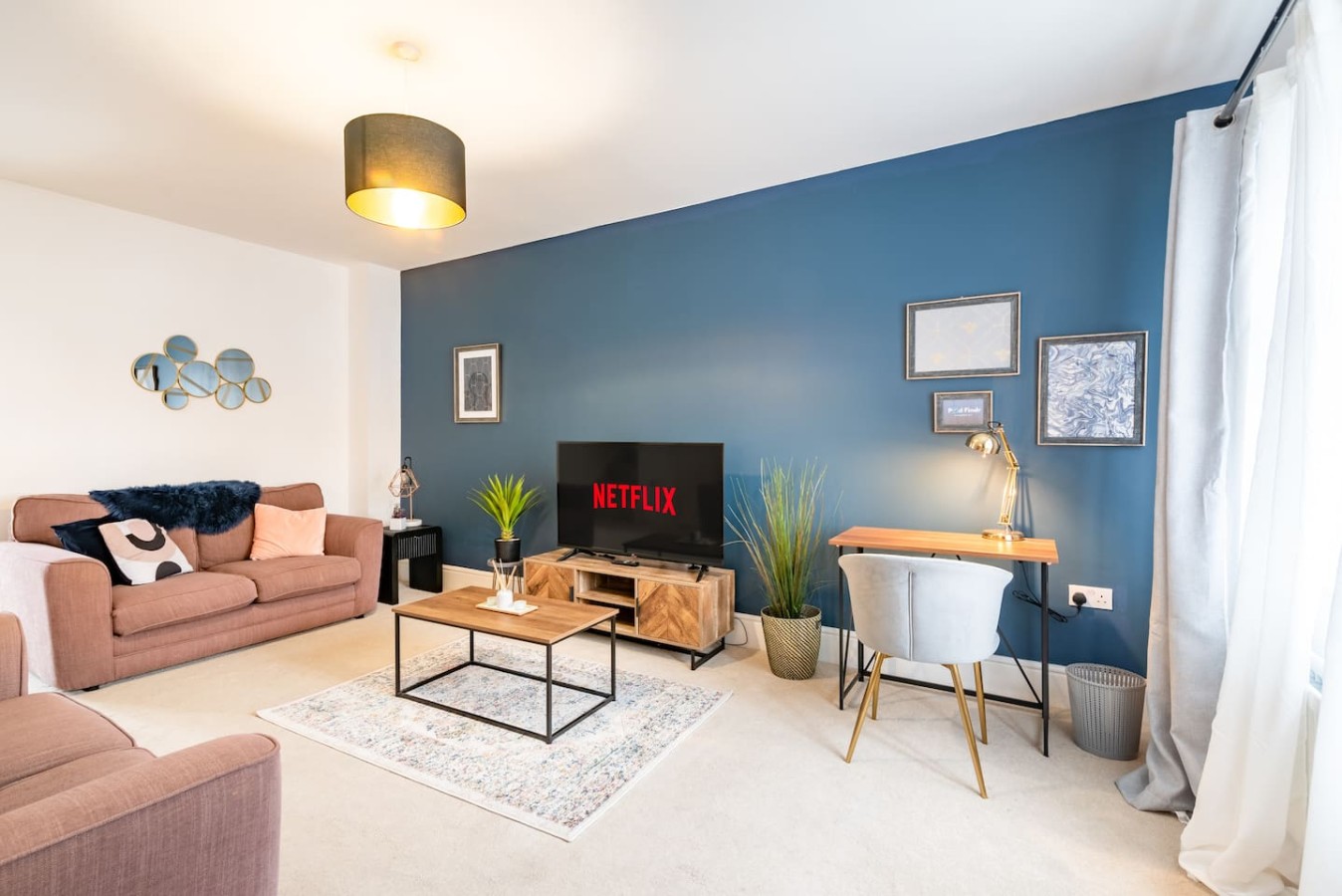 Mon Bank House*Parking*Contractors*Sleeps 6 in 48 Monmouth Castle Drive - Property image 20 - VivreStays