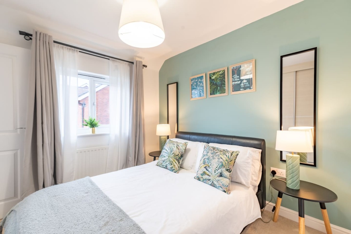 Mon Bank House*Parking*Contractors*Sleeps 6 in 48 Monmouth Castle Drive - Property image 5 - VivreStays