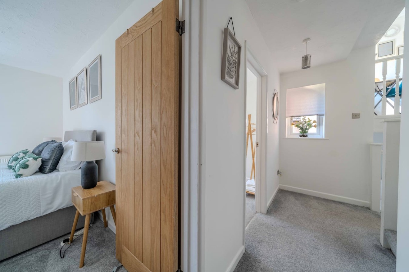 Horizon House*Sleeps 12*Parking*Corporate*Groups in 31 Glanwern Rise - Property image 19 - VivreStays