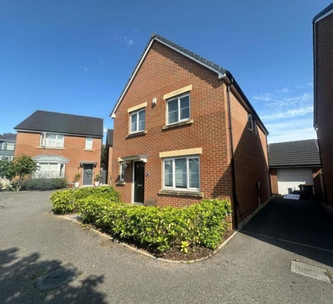 Jubilee House*Sleeps 7*Parking*Contractors*Groups in 14 Obama Grove - Property image 2 - VivreStays
