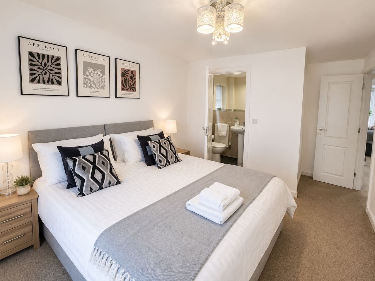 Jubilee House*Sleeps 7*Parking*Contractors*Groups in 14 Obama Grove - Property image 24 - VivreStays