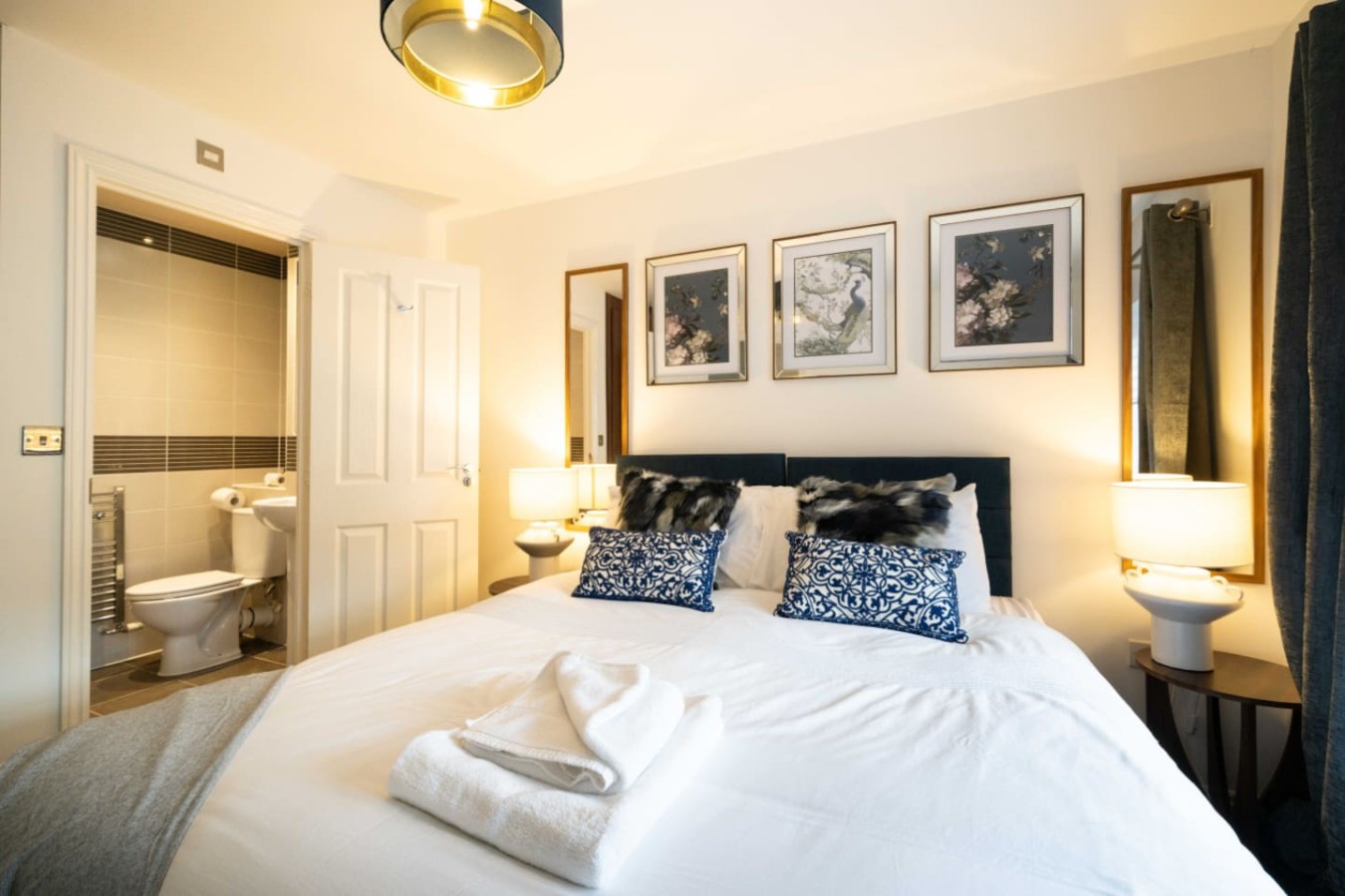 Lysaght House* Groups *Contractors *sleeps 5 in 28 Lysaght Gardens - Property image 22 - VivreStays