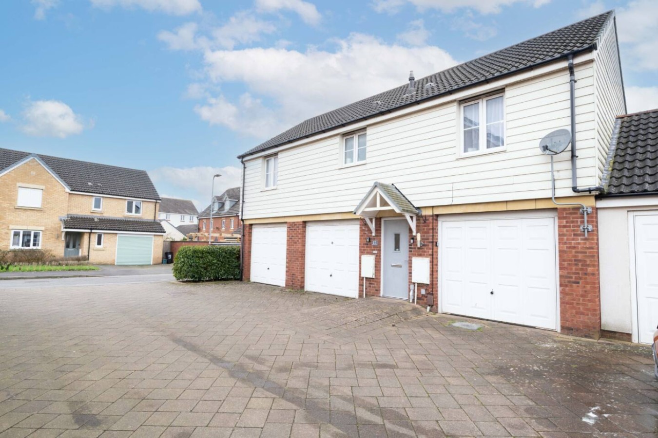 The Coach House, Charming 2 bed Apt, Free Parking in 12 Beading Close - Property image 19 - VivreStays