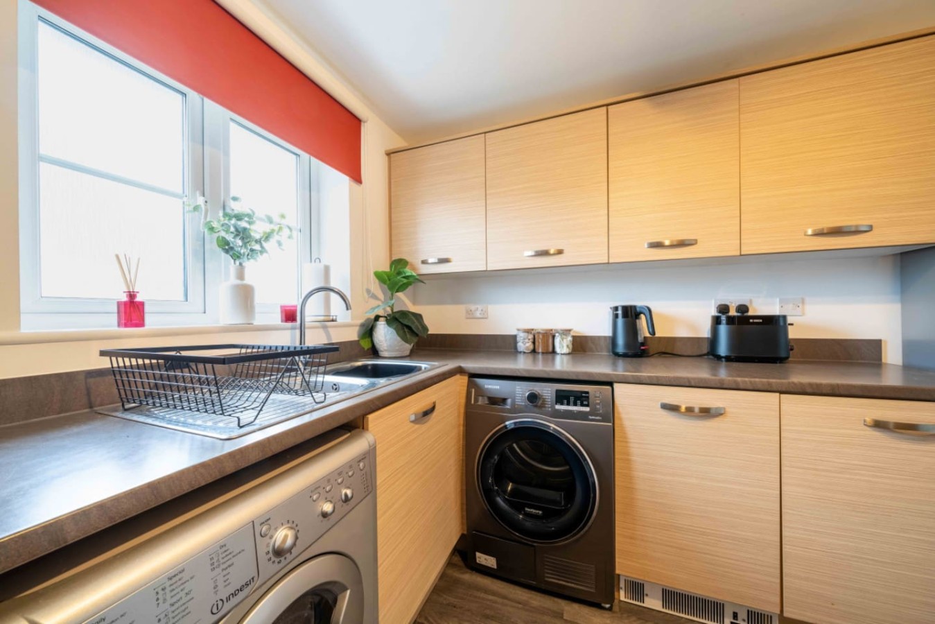 The Coach House, Charming 2 bed Apt, Free Parking in 12 Beading Close - Property image 8 - VivreStays