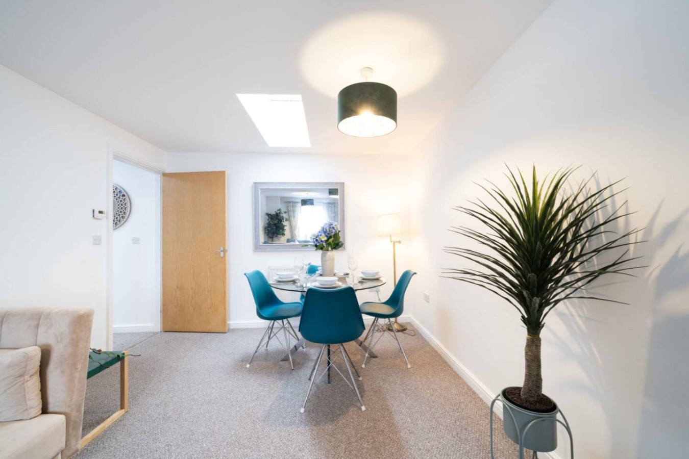 The Coach House, Charming 2 bed Apt, Free Parking in 12 Beading Close - Property image 21 - VivreStays