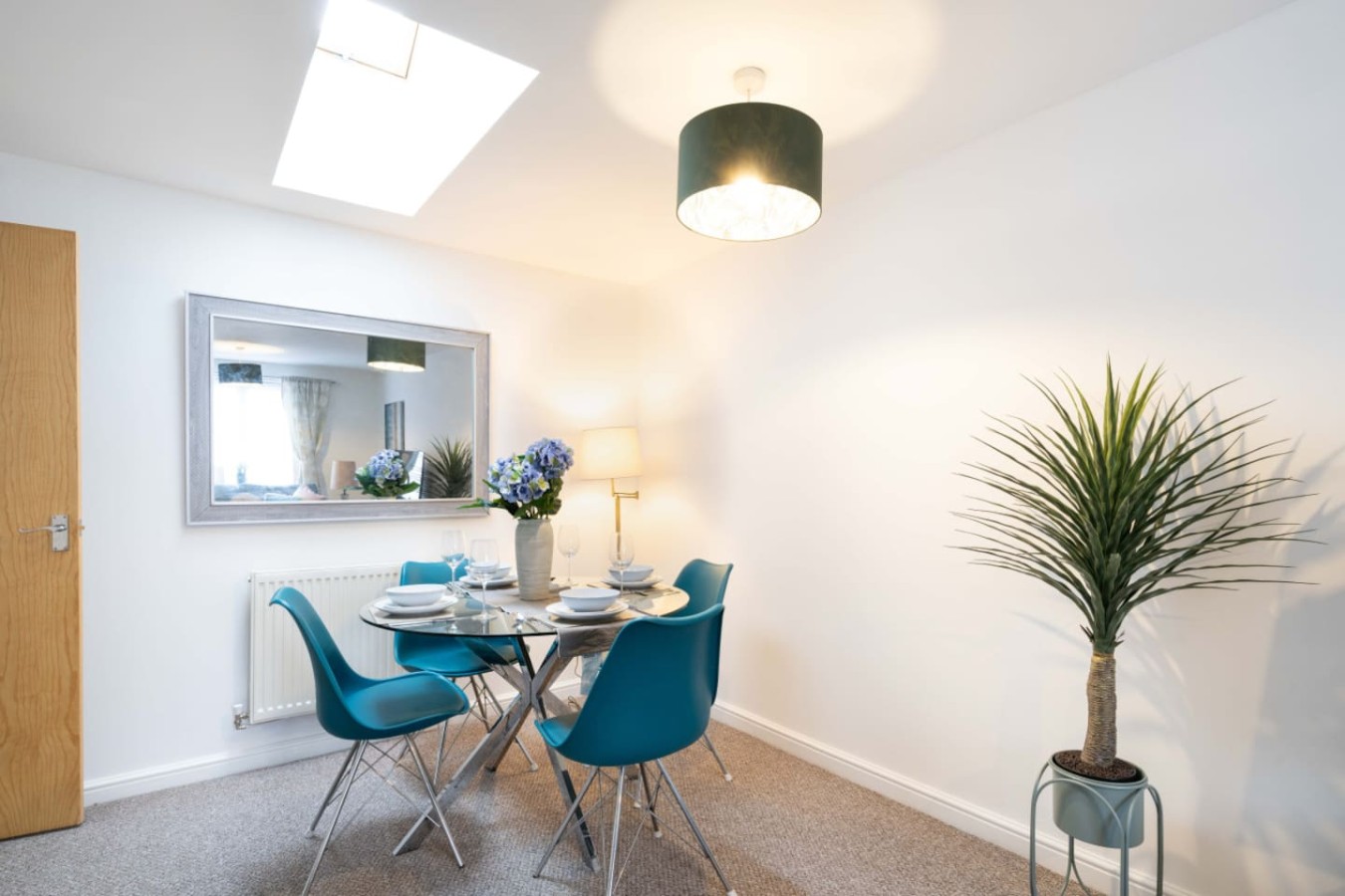 The Coach House, Charming 2 bed Apt, Free Parking in 12 Beading Close - Property image 36 - VivreStays