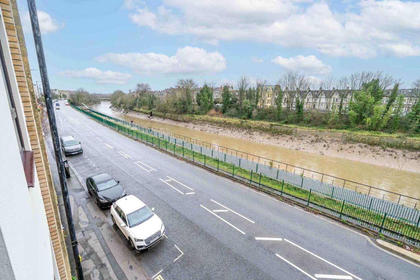 The Cumberland*Water Views*Central *Sleeps 5 in 2 Gas Ferry Road flat 12 - Property image 6 - VivreStays