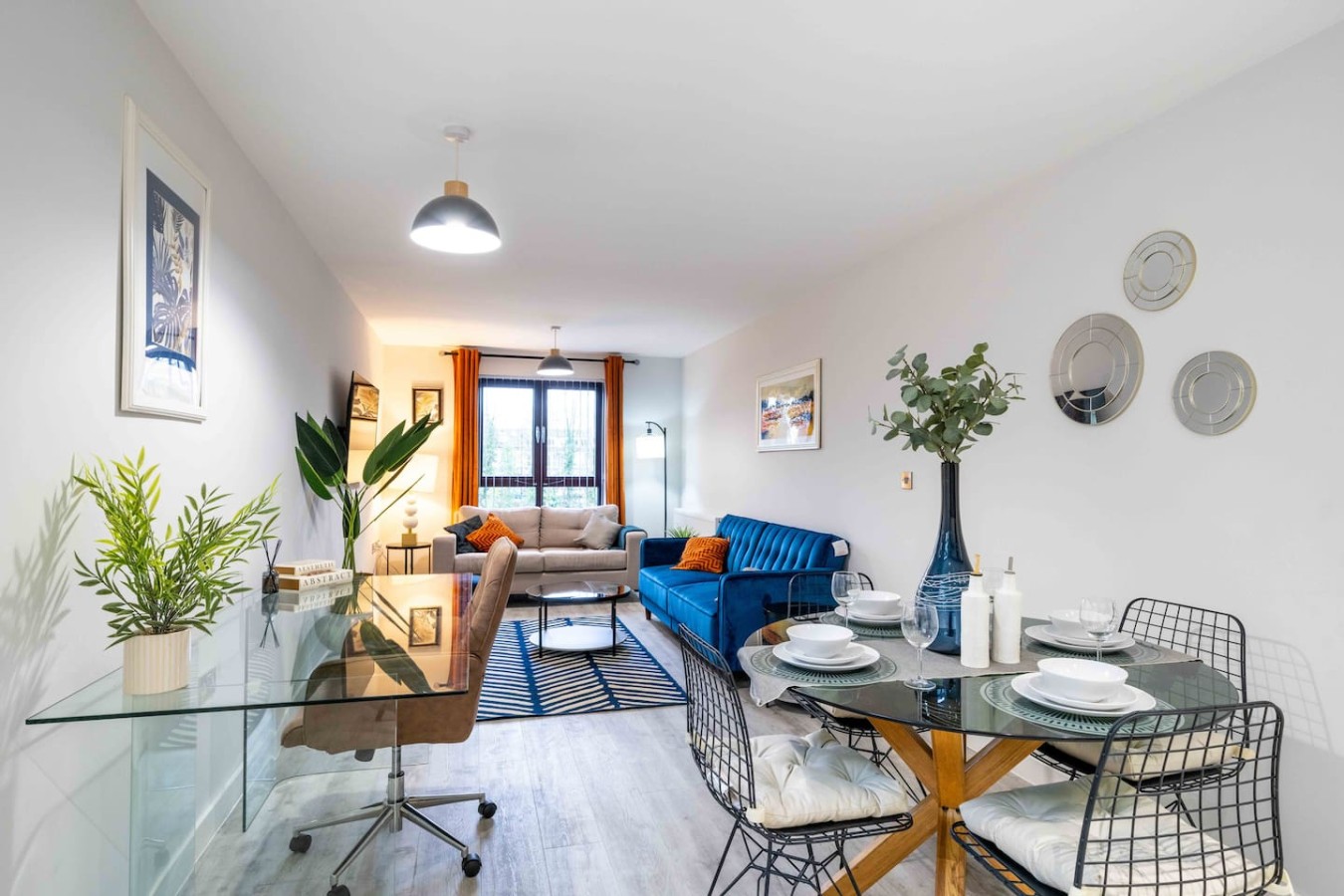 The Cumberland*Water Views*Central *Sleeps 5 serviced apartment - Bristol - VivreStays