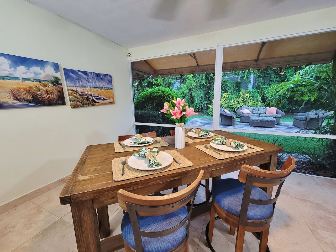 Island Retreat 5 Min Walk 2 Beach, Snorkel & Surf - The Bahamas