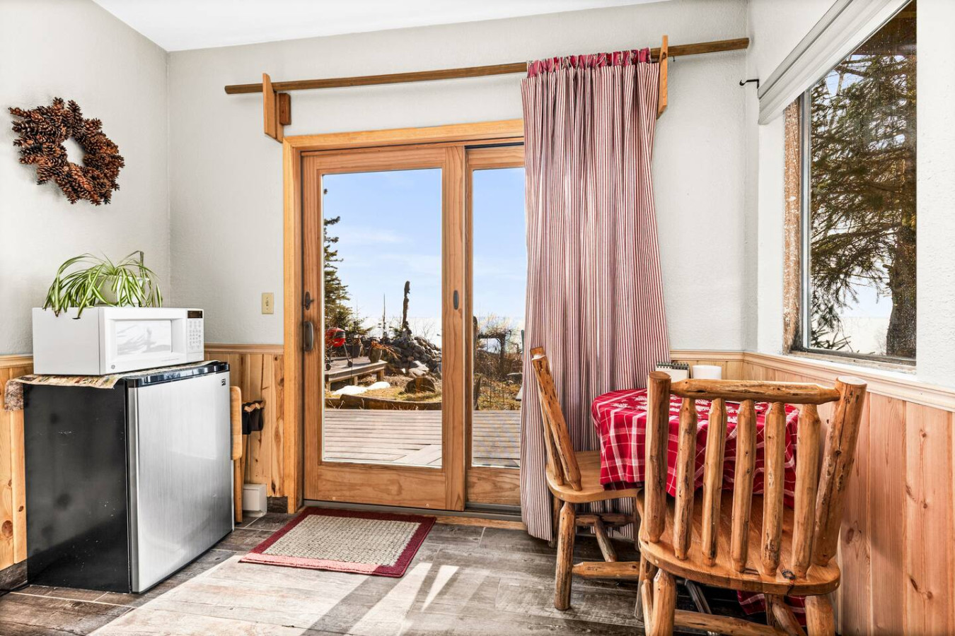 Main level sliding door with breakfast nook - excellent views for morning coffee