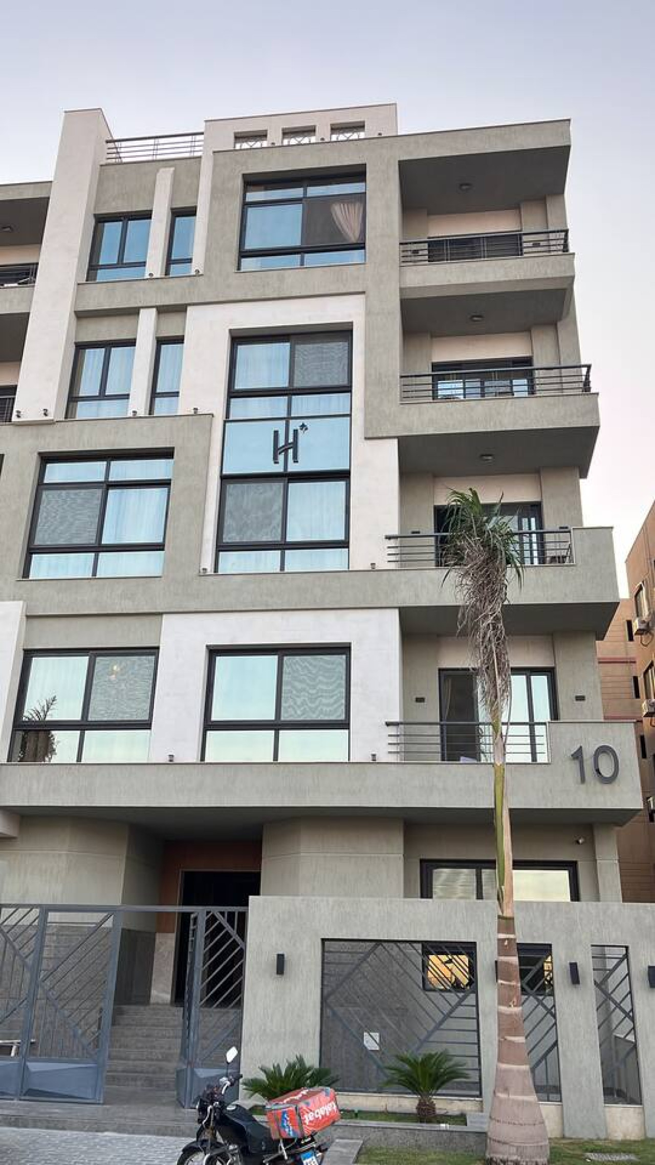 Elegant Studio Stay – New Cairo in Cairo - kitchen view 3