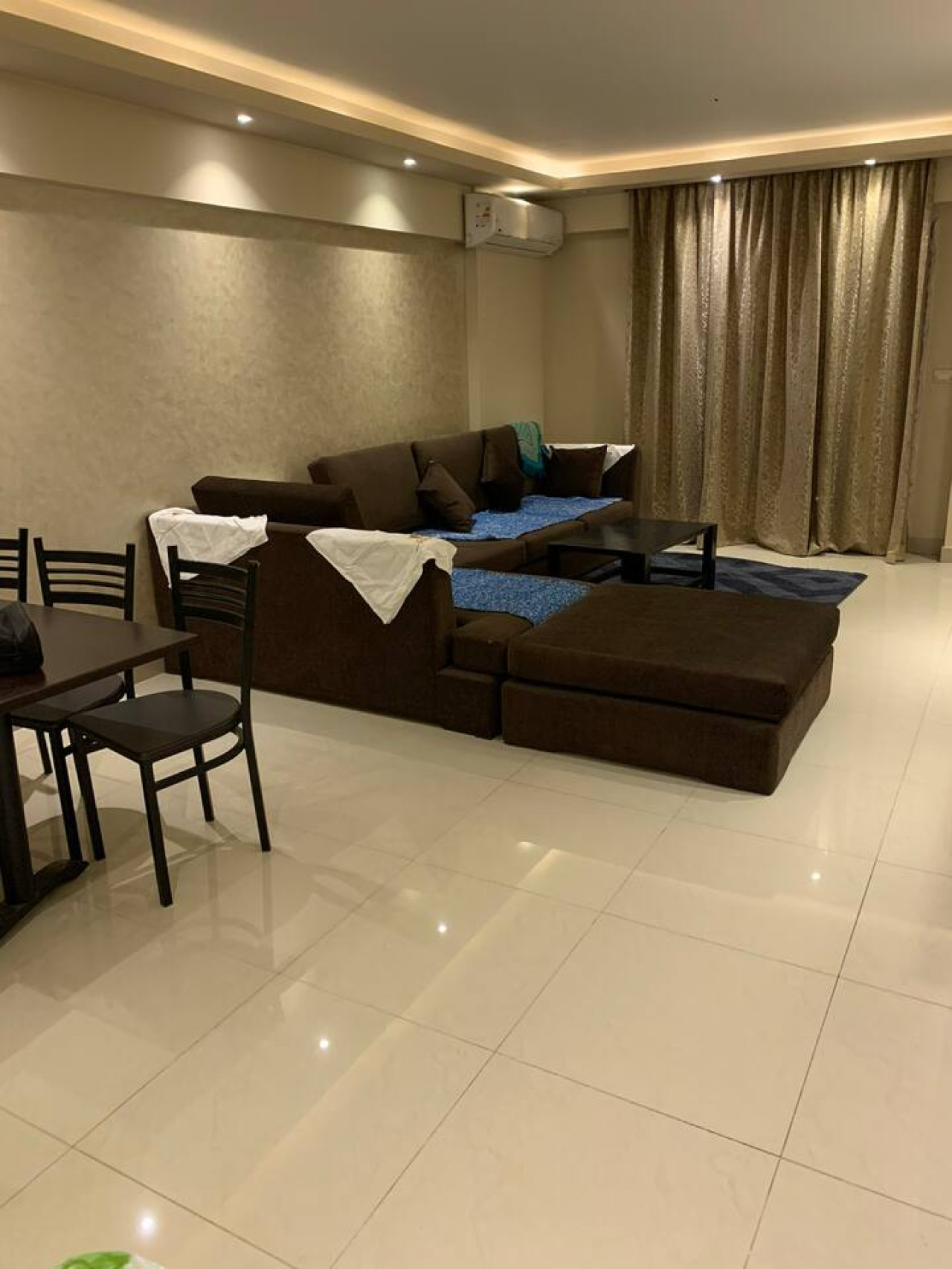 Spacious 2-modern Bedroom In Nasr City in Cairo - interior view view 4