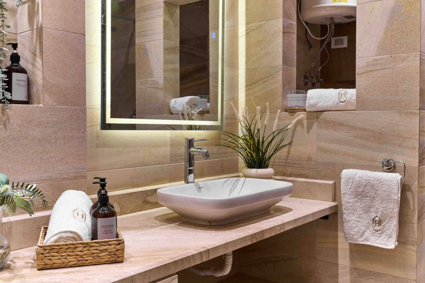 Family-friendly 2 Bdr Apart In Convenient Location in Cairo - interior view view 4