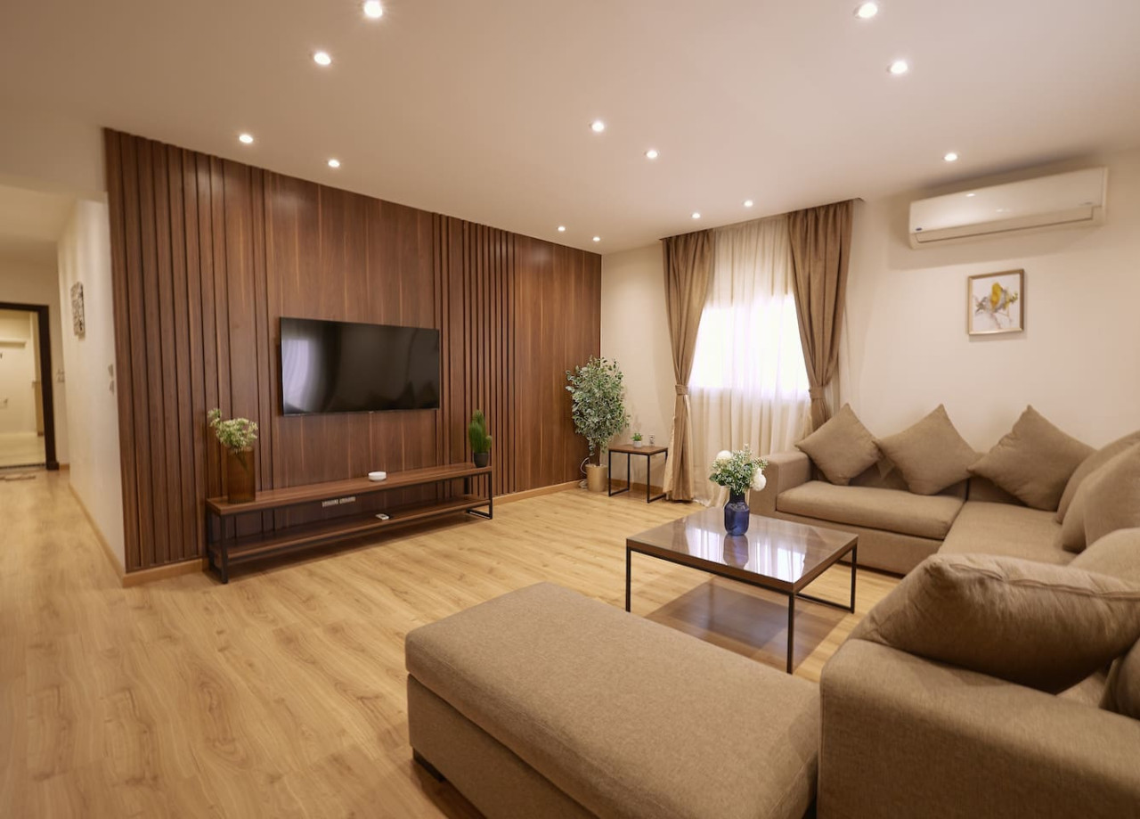 Stunning Family 3-bedrroms Apt in Cairo - kitchen view 3