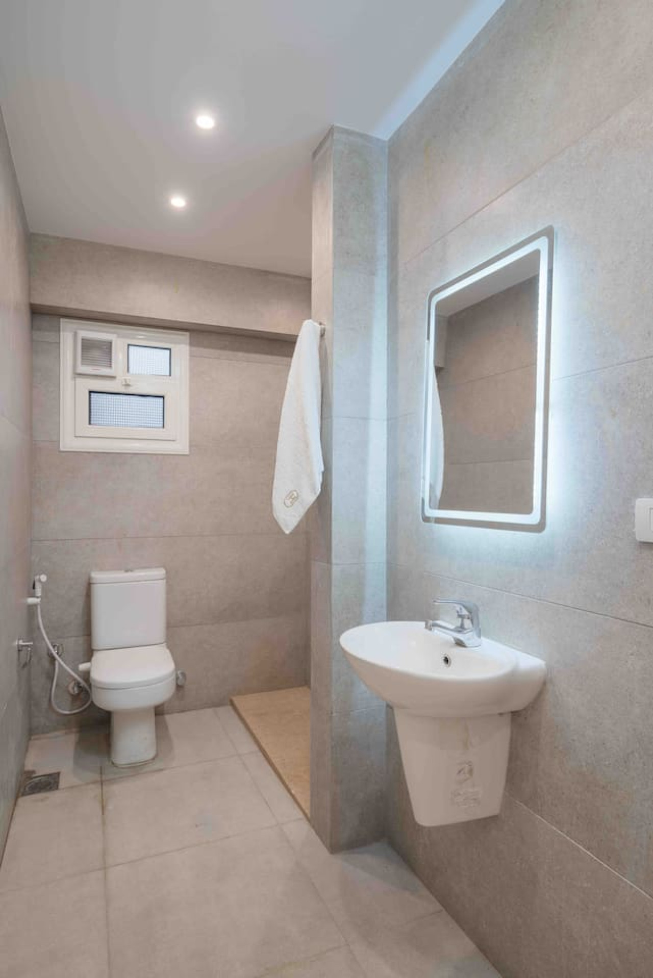 Bright 3-bedrooms Apt-nasr City in Cairo - interior view view 5