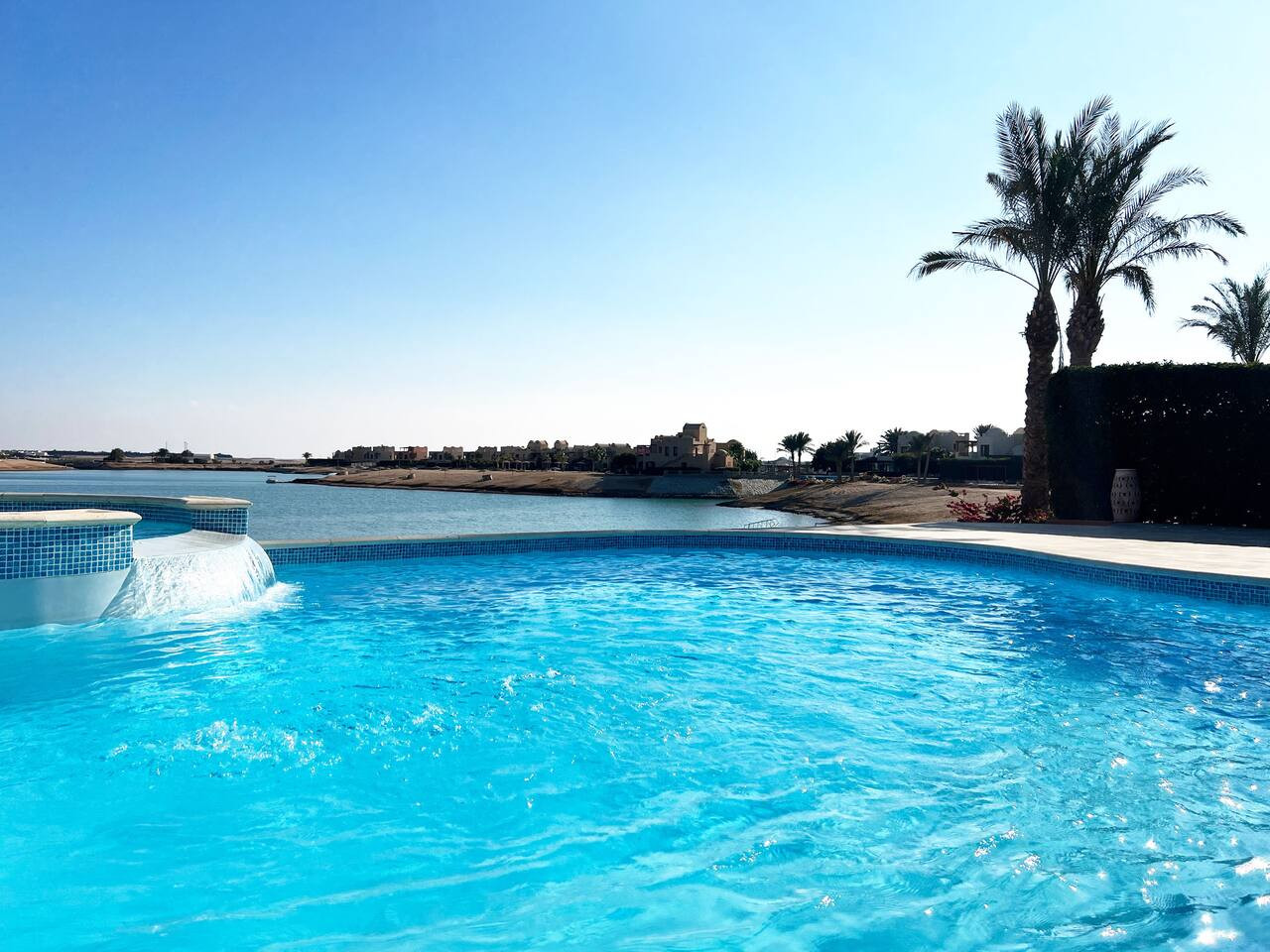 Spacious Large Private Villa By Sabina in Cairo - bedroom view 2