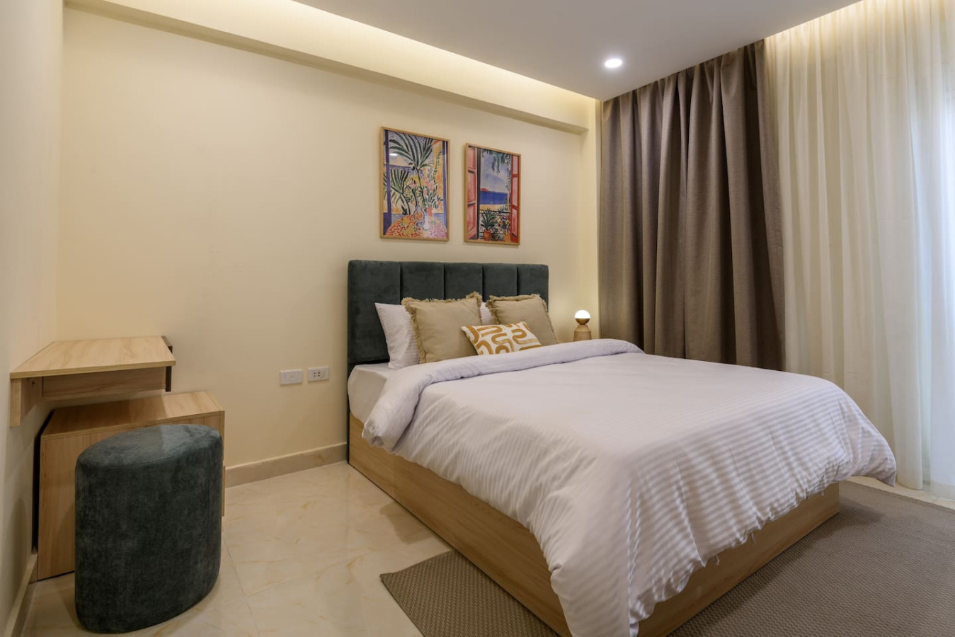 S102 | 8-min Airport Stay By Hazel Spaces in Nasr City - bedroom view 2
