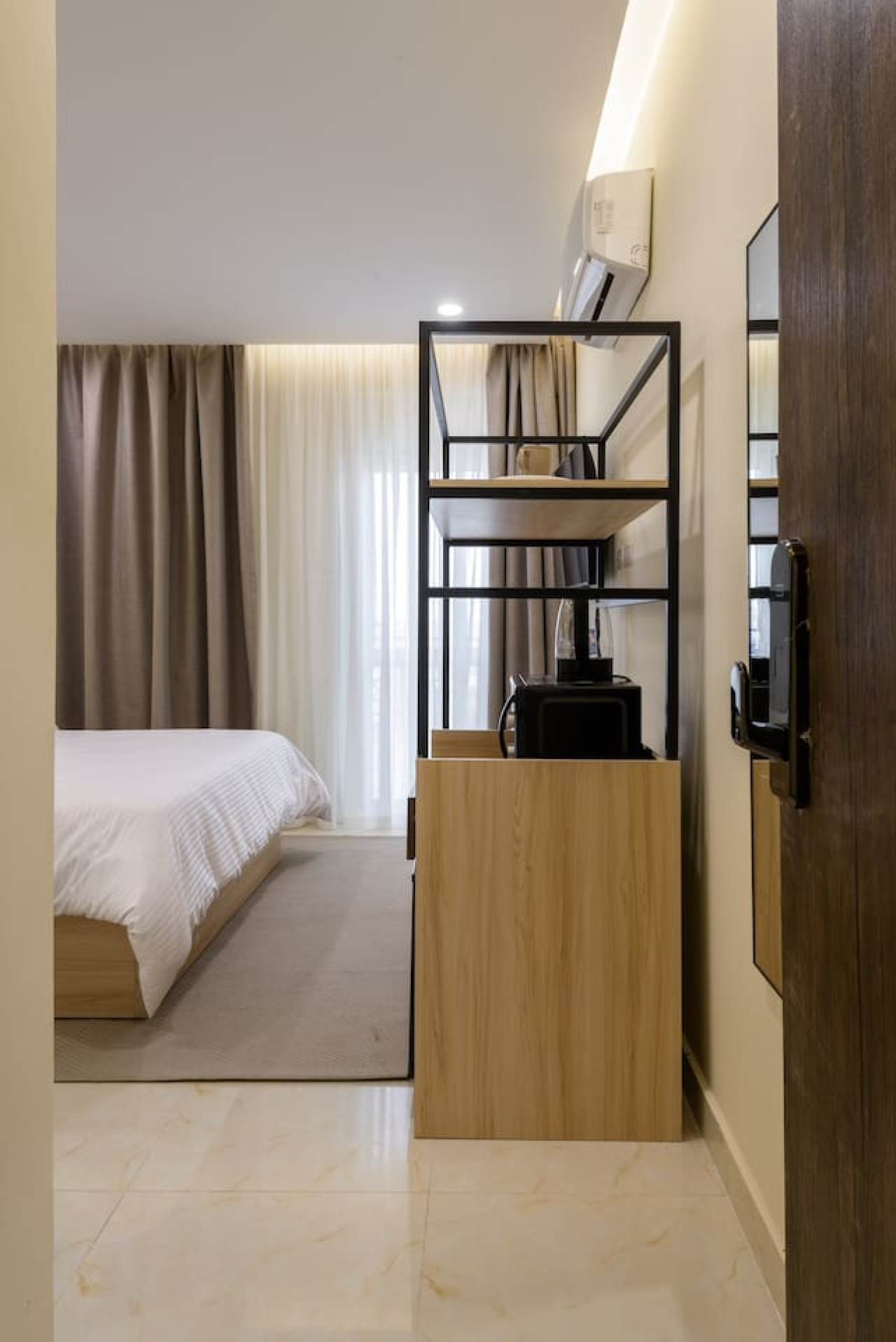 S102 | 8-min Airport Stay By Hazel Spaces