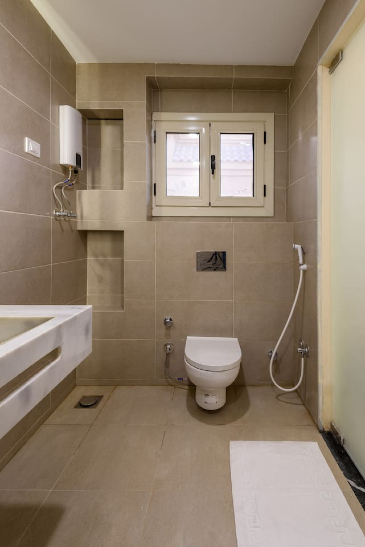 S201 | Airport Stay W/ Balcony | Hazel Spaces in Nasr City - interior view view 5