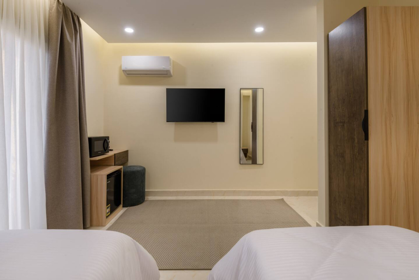 S201 | Airport Stay W/ Balcony | Hazel Spaces in Nasr City - kitchen view 3