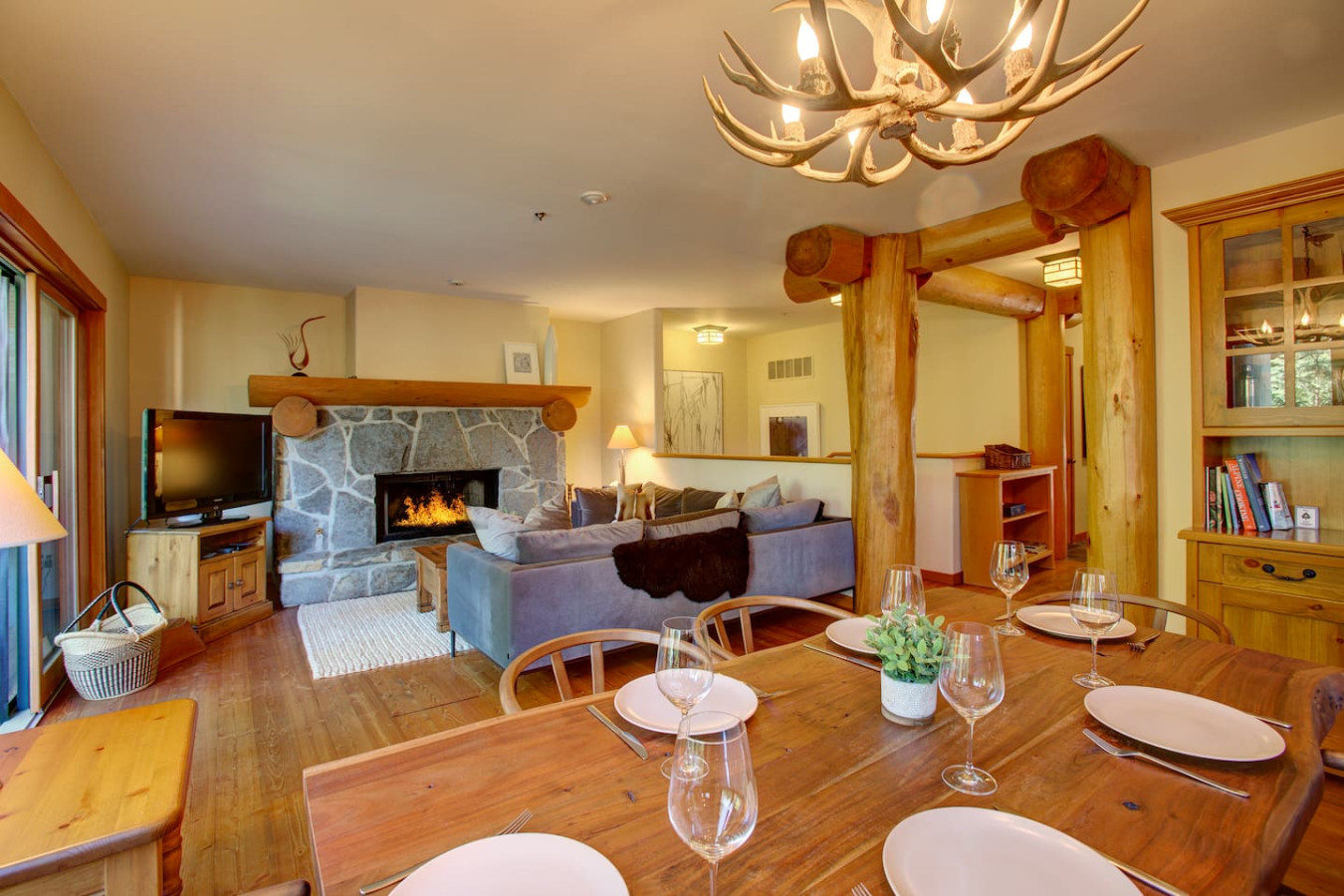 Ski-in/ski-out Access And Year-round Hot Tub - Charming Alpine Retreat - Kanada