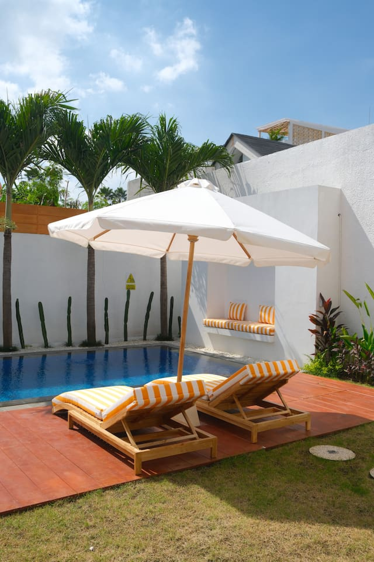 Private Pool Oasis