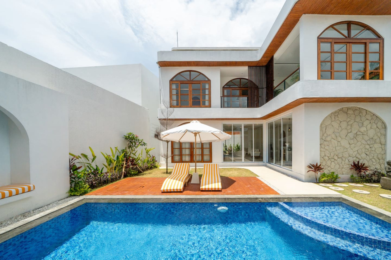 Poolside Sun Lounger