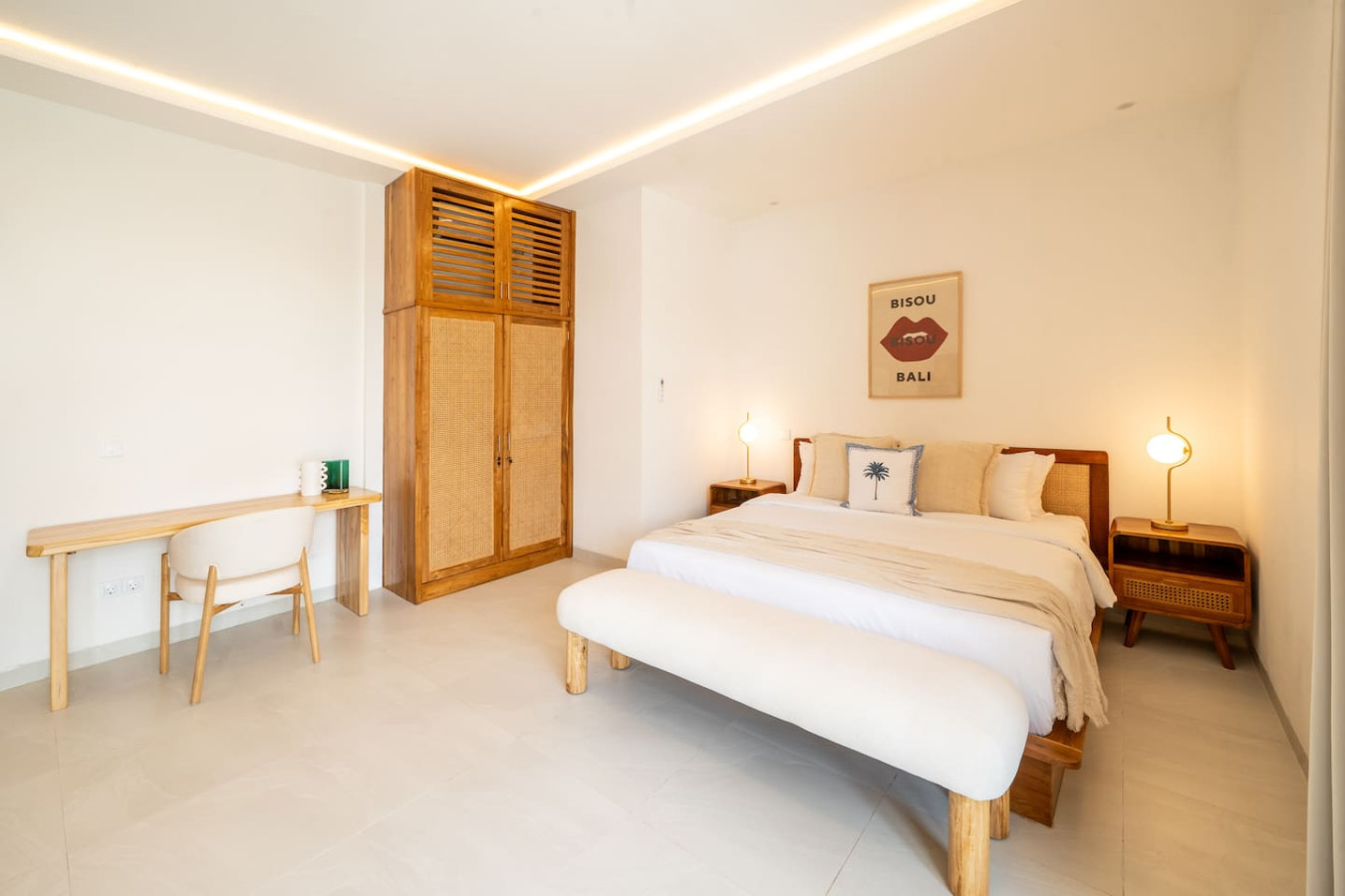 Warm & Airy Bedroom Setup