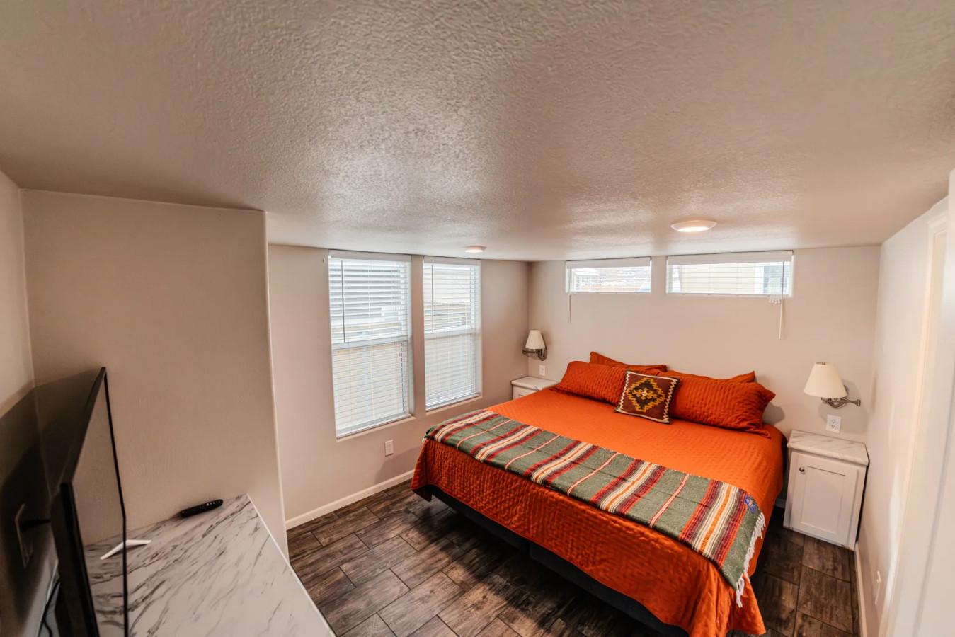 Pine Tree Arch Cabin #15