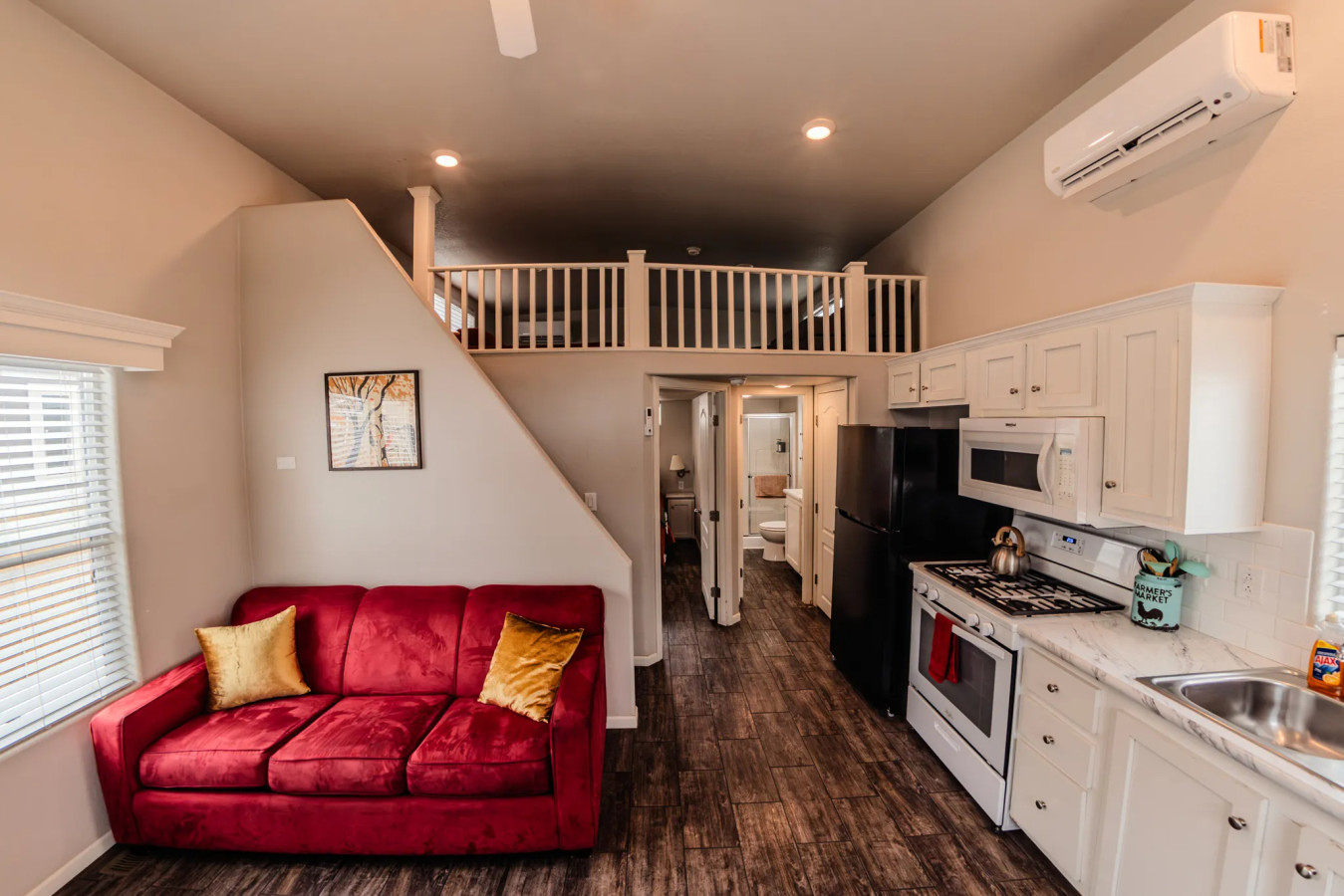 Pine Tree Arch Cabin #15