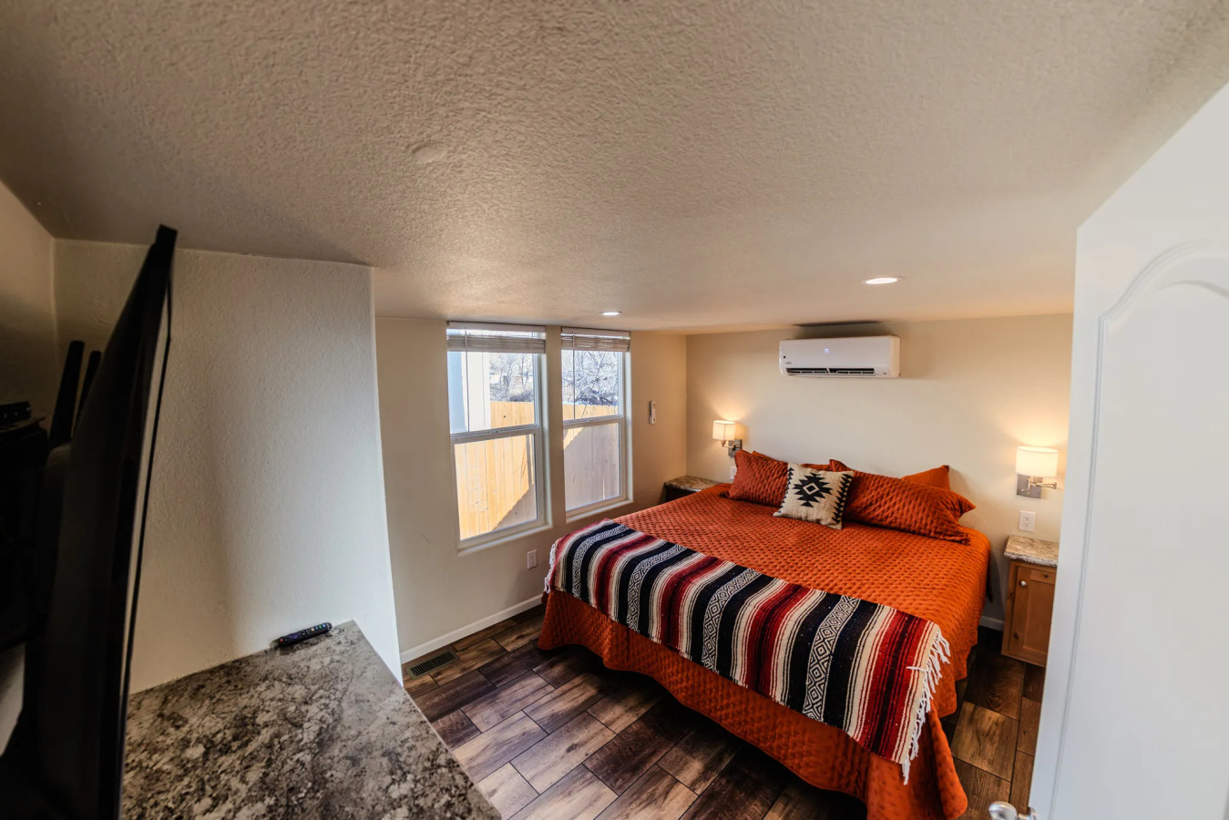 Delicate Arch Cabin #03