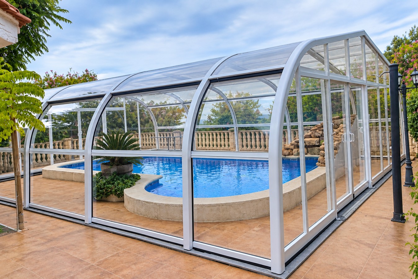 Villa con piscina climatizada y chimenea