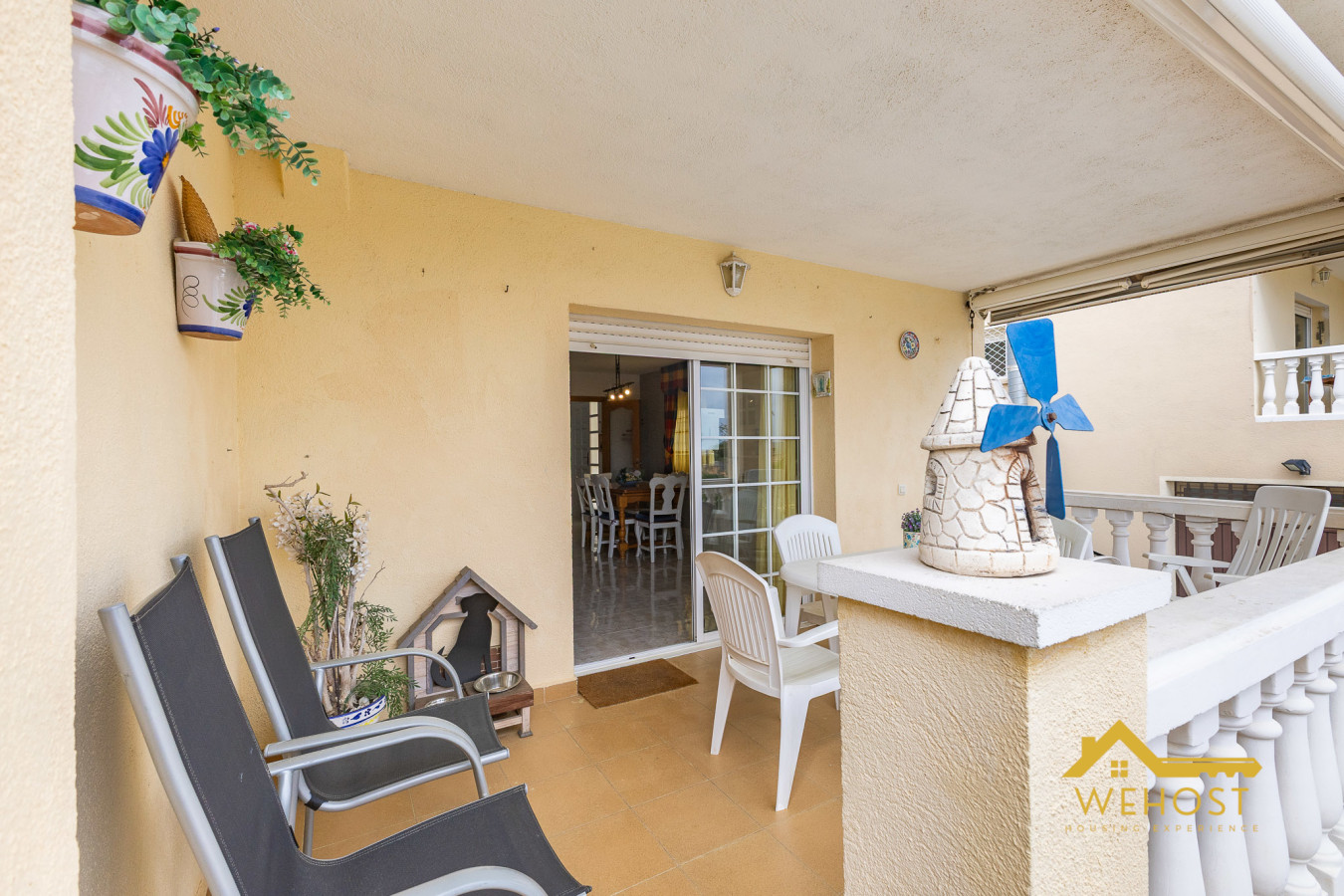 Oasis Familiar en Comarruga: Piscina y Relax