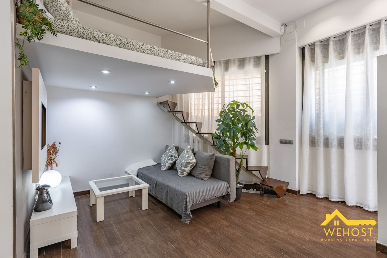 Elegante Loft con Altillo y Diseño Moderno |Centro