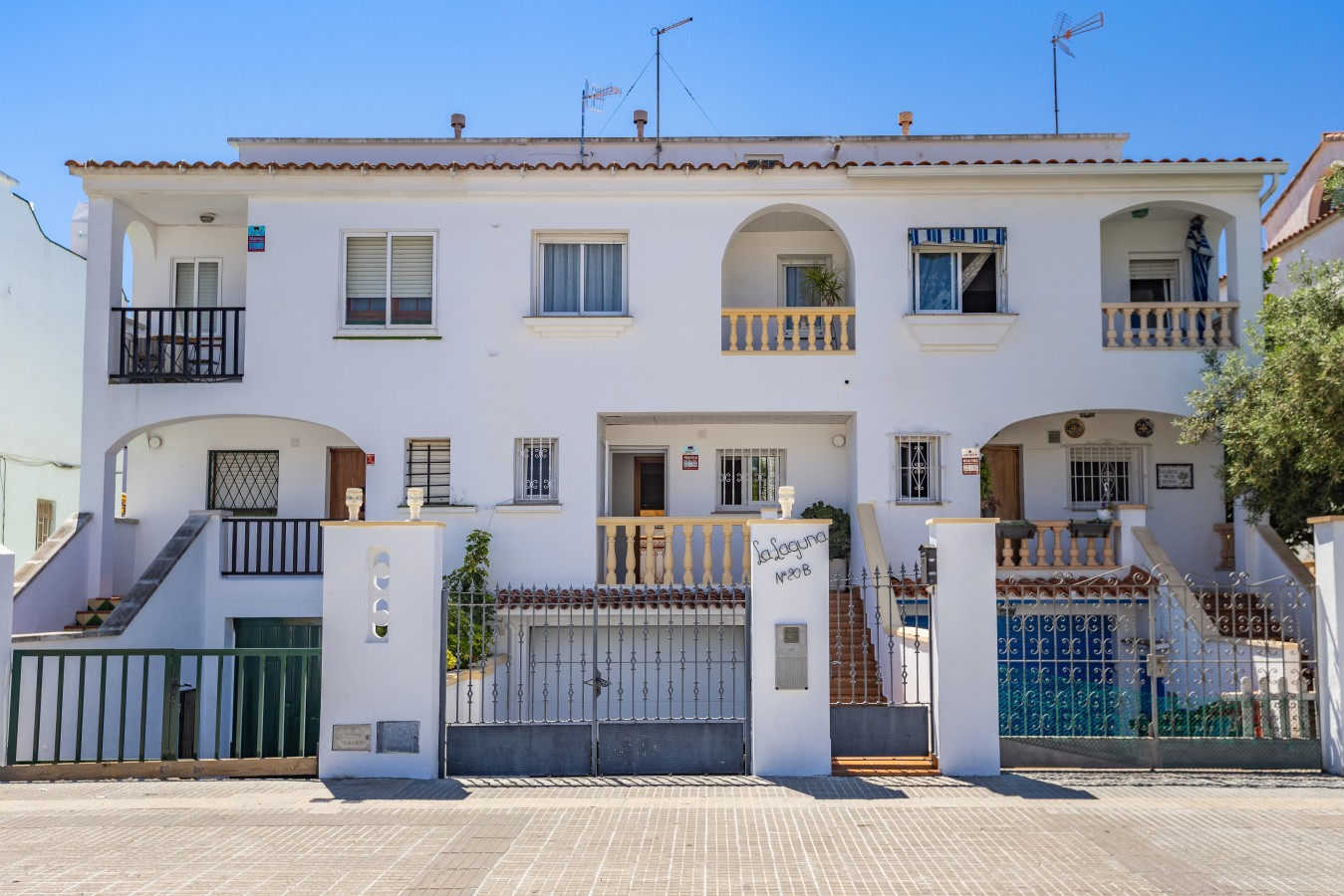 Atico con Solárium Privado, Barbacoa y Playa