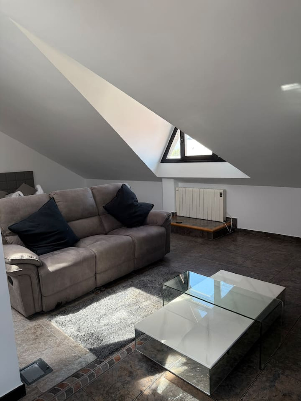 Chalet vanguardista Madrid — imagen adicional