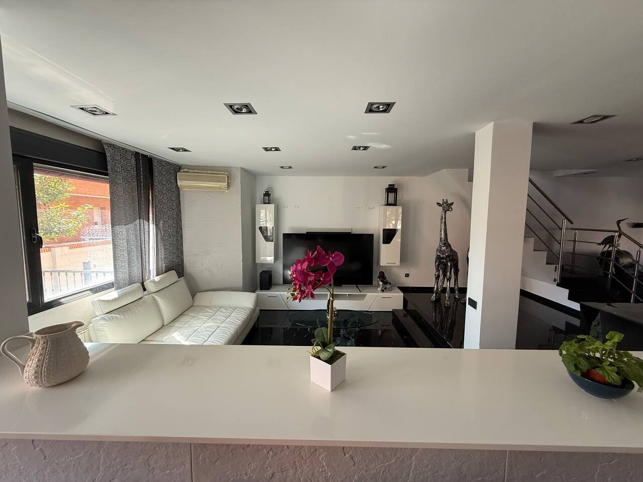 Chalet vanguardista Madrid — detalle