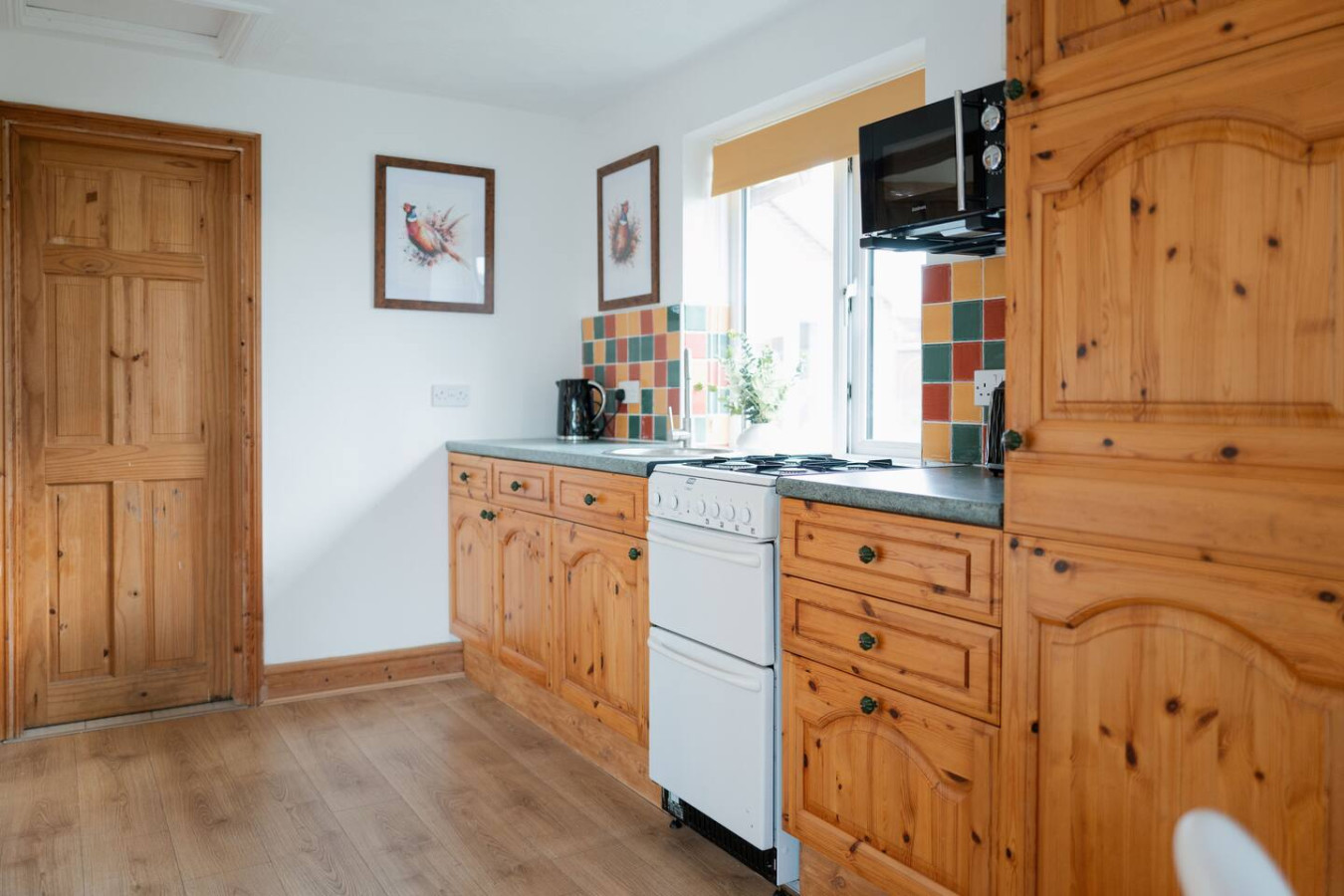 Cosy Chalet | Walk to Beach | Sleeps 6 | Pets in Warden Bay Road 88 Saddlebrook Park - Property image 12 - VivreStays