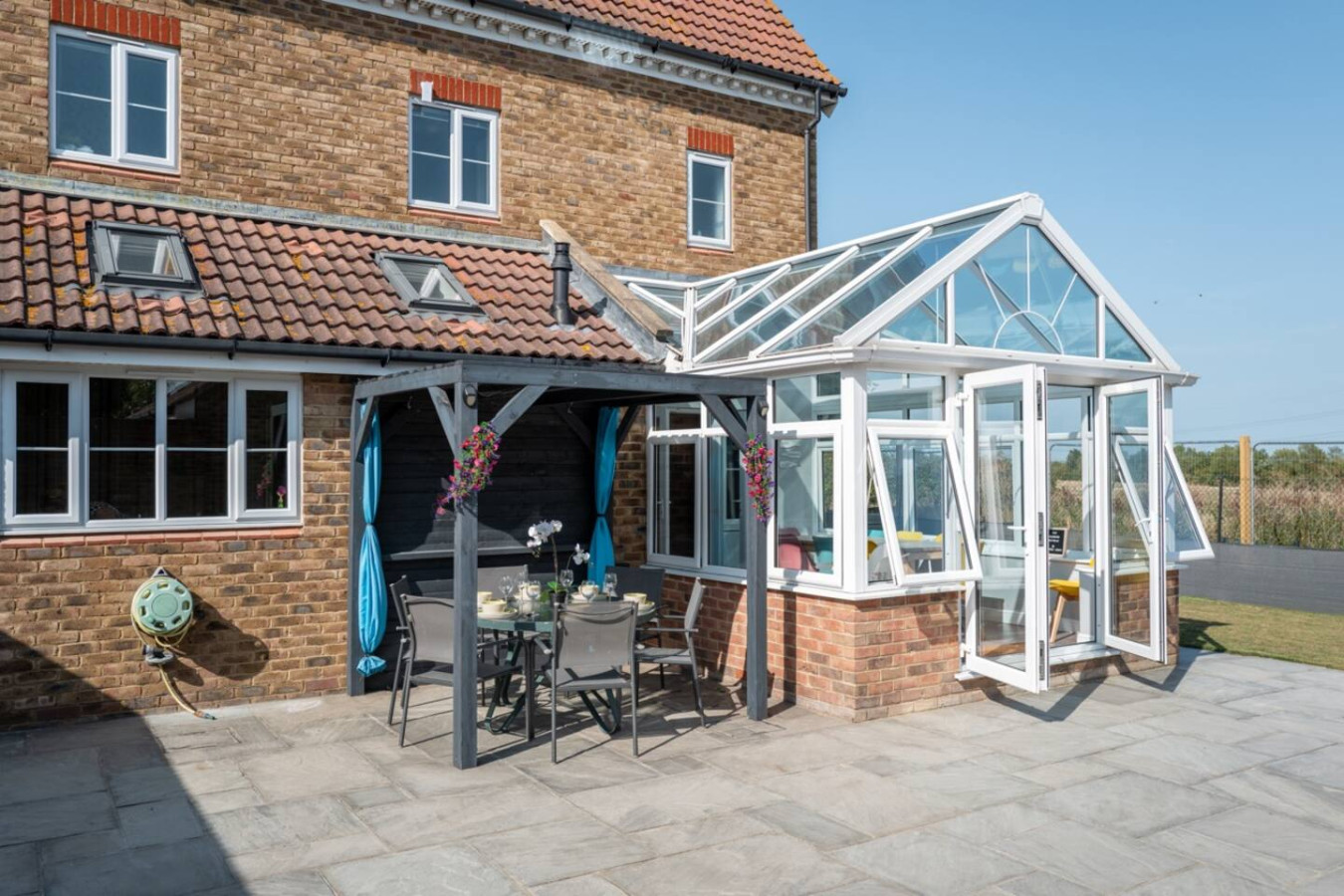 Colourful 5BR Home | Sleeps 11 + Parking | Beaches in 9 Wigeon Road - Property image 43 - VivreStays