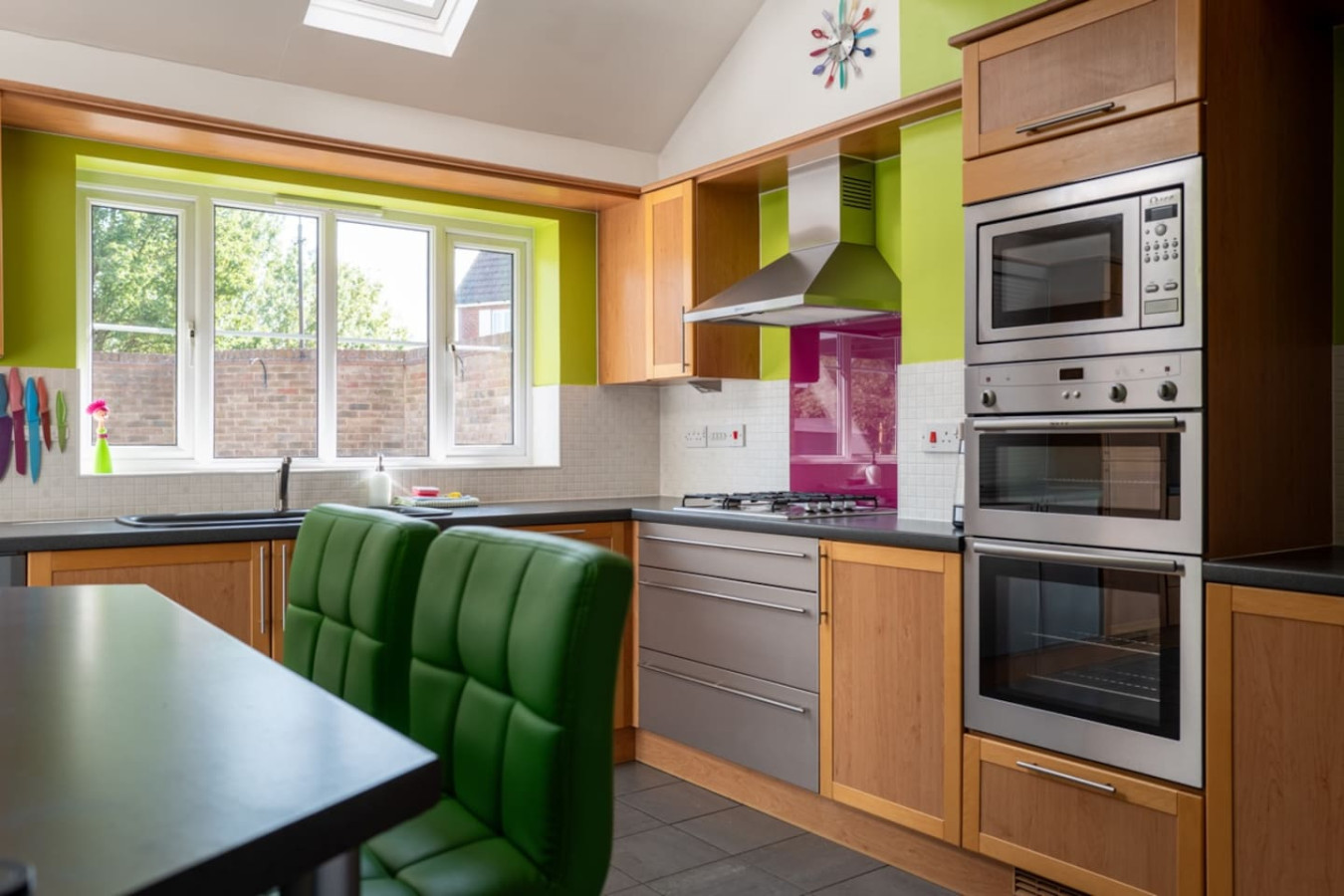 Colourful 5BR Home | Sleeps 11 + Parking | Beaches in 9 Wigeon Road - Property image 31 - VivreStays