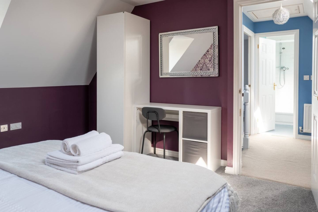 Colourful 5BR Home | Sleeps 11 + Parking | Beaches in 9 Wigeon Road - Property image 13 - VivreStays
