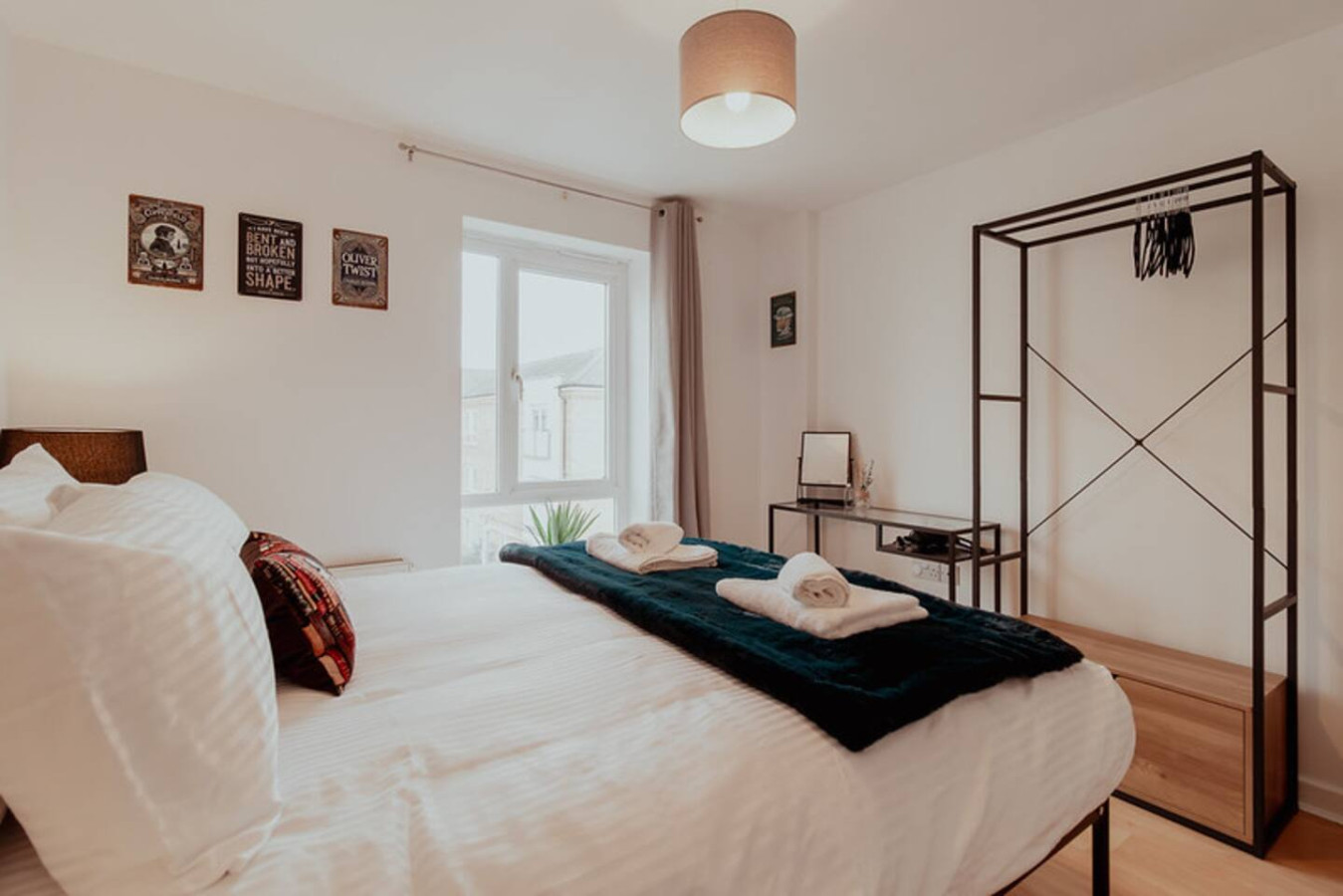 Stylish Flat | Nr High St | Parking | Pet Friendly in Lyon Court, High Street 56 - Property image 20 - VivreStays