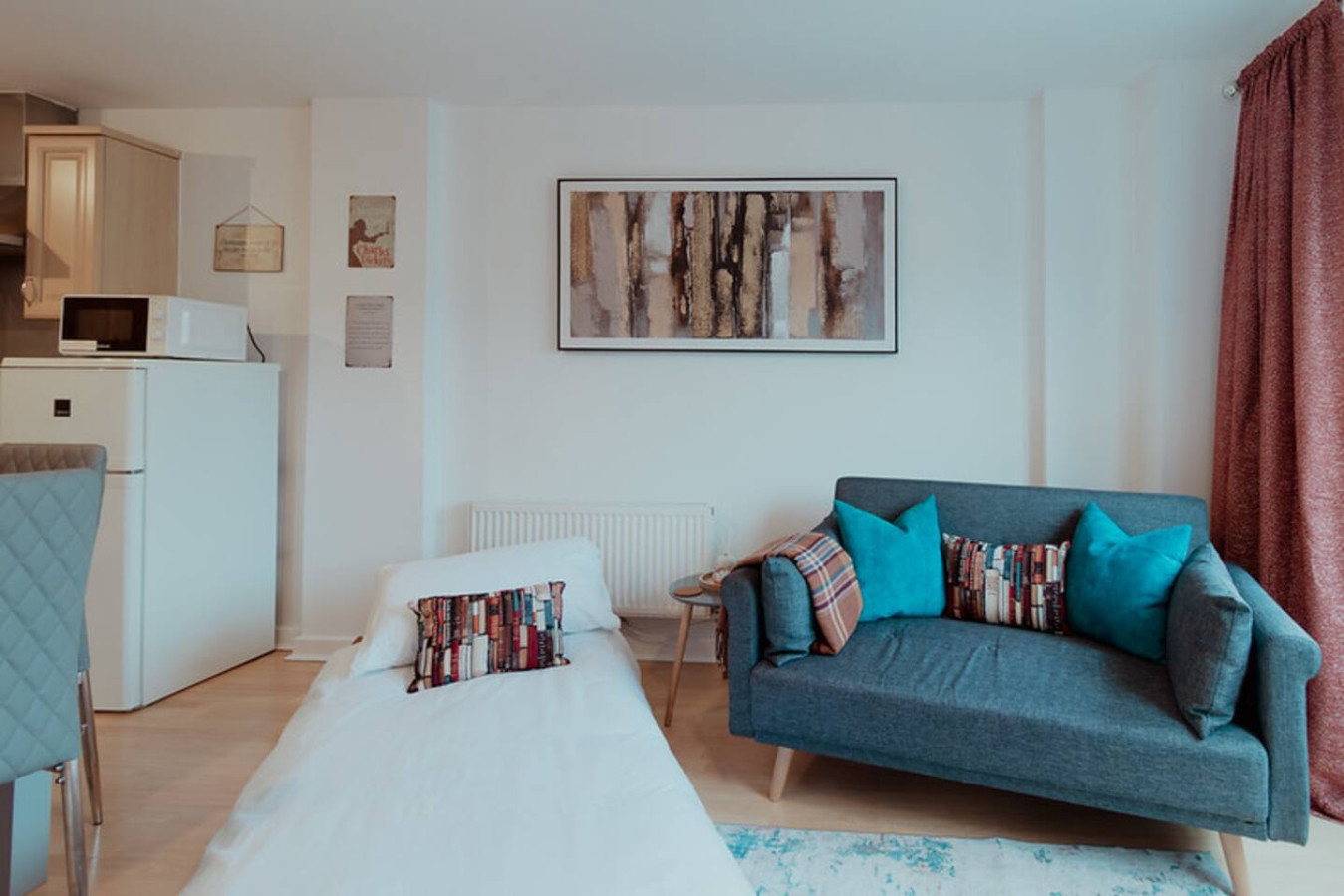 Stylish Flat | Nr High St | Parking | Pet Friendly in Lyon Court, High Street 56 - Property image 23 - VivreStays