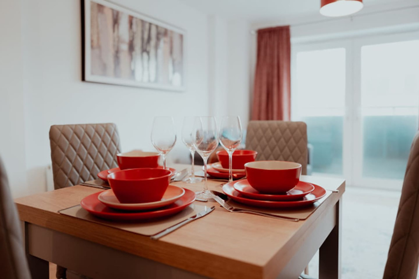 Stylish Flat | Nr High St | Parking | Pet Friendly in Lyon Court, High Street 56 - Property image 10 - VivreStays
