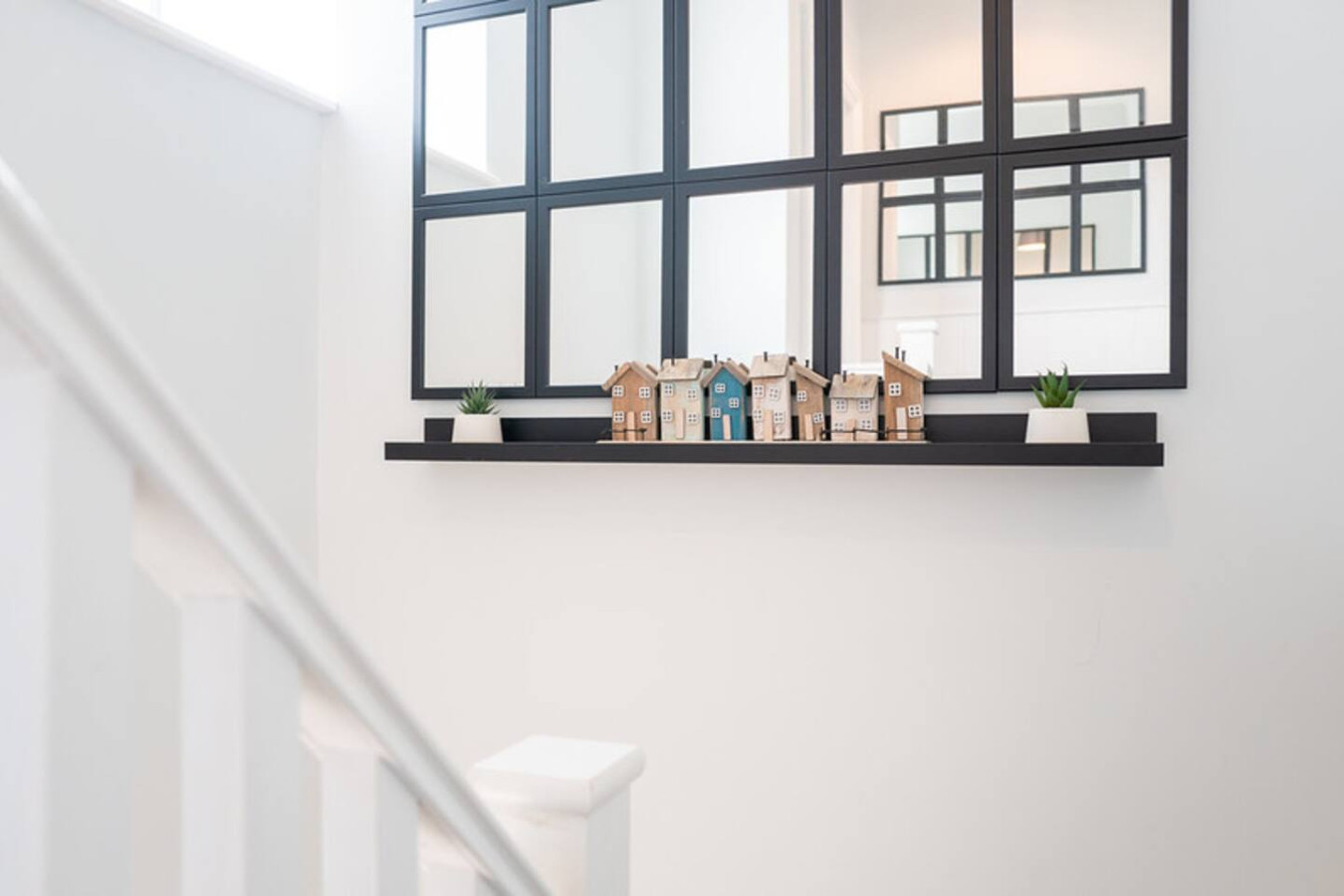 2BR Home | Parking x3 | Walk to Docks & Station in 13 Charles Street - Property image 13 - VivreStays