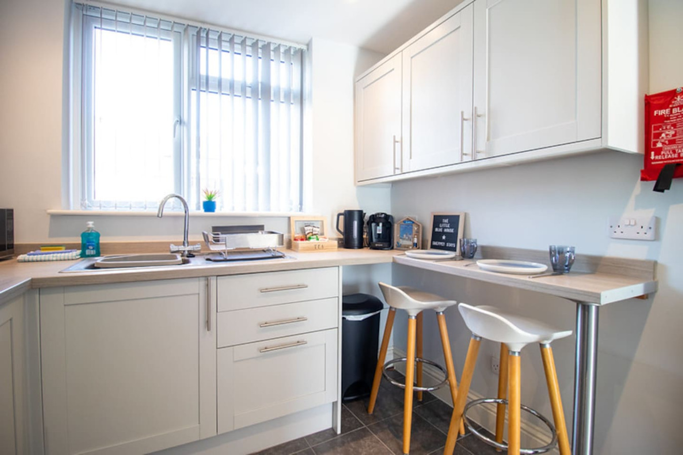 2BR Home | Parking x3 | Walk to Docks & Station in 13 Charles Street - Property image 11 - VivreStays